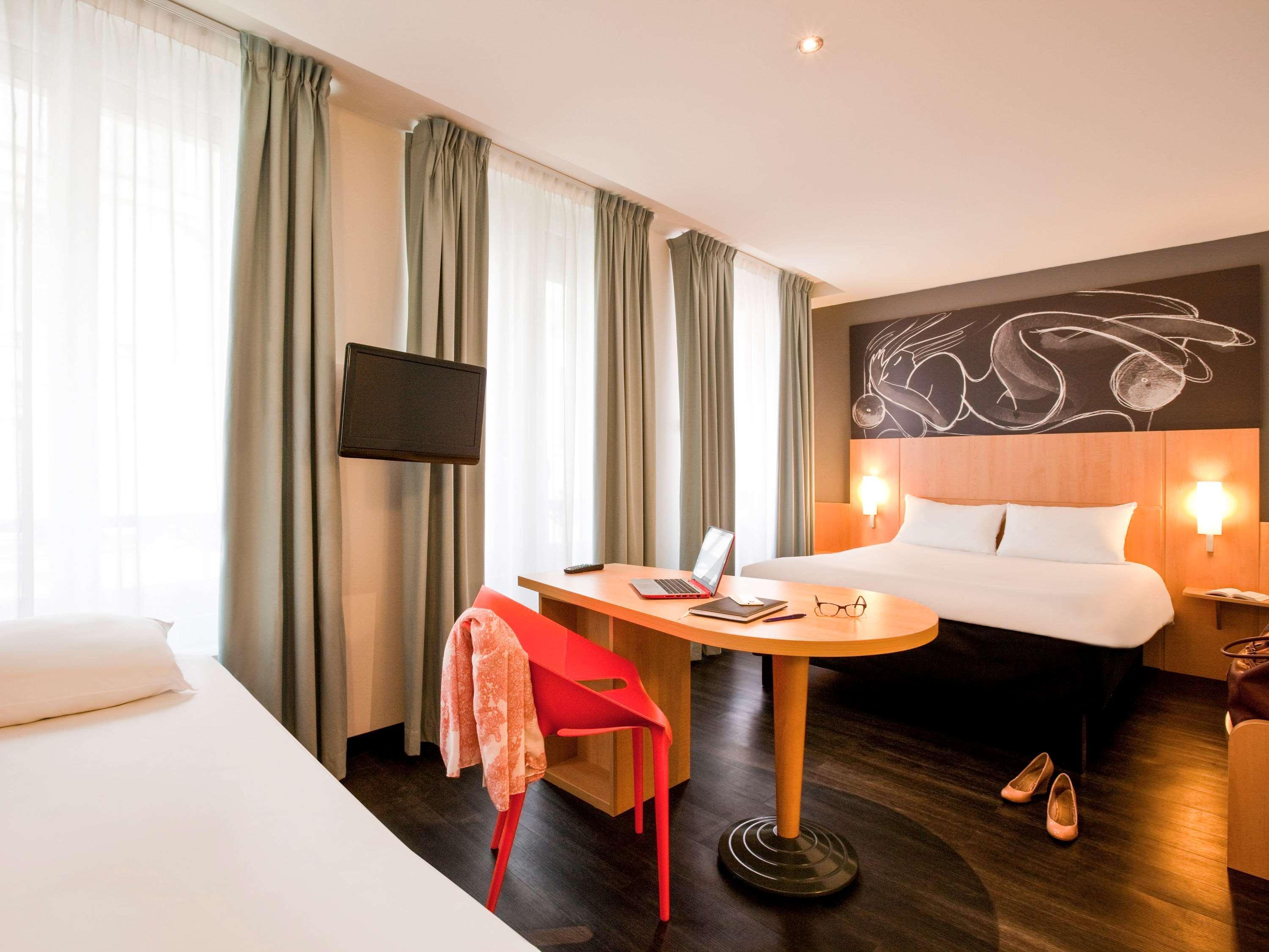 Ibis Paris Gare De L Est 10Eme Hotel Exterior photo